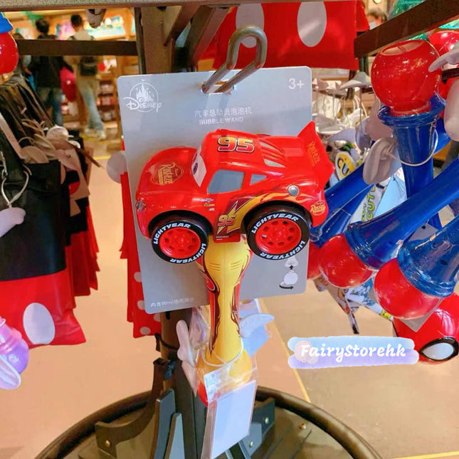 Created by photogrid