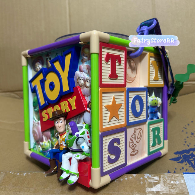 Created by photogrid